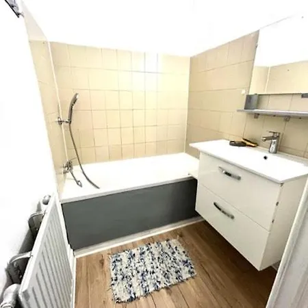 Apartment C&c Spacious 3 Bedrooms Saint-Etienne (Loire)